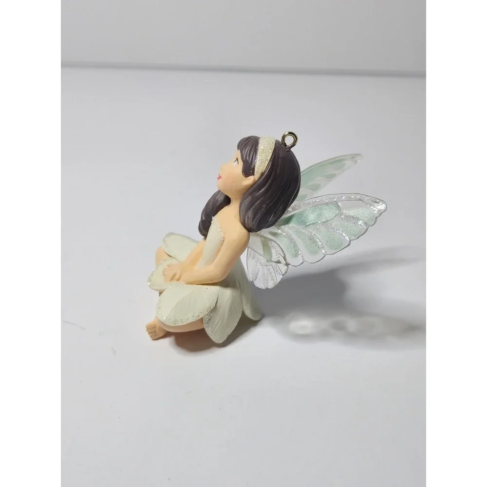 Hallmark 2021 Freesia Fairy Messengers Ornament 17th In Series NIB QXR9112